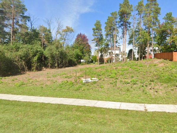 52 Burnette Drive, Antioch, IL 60002