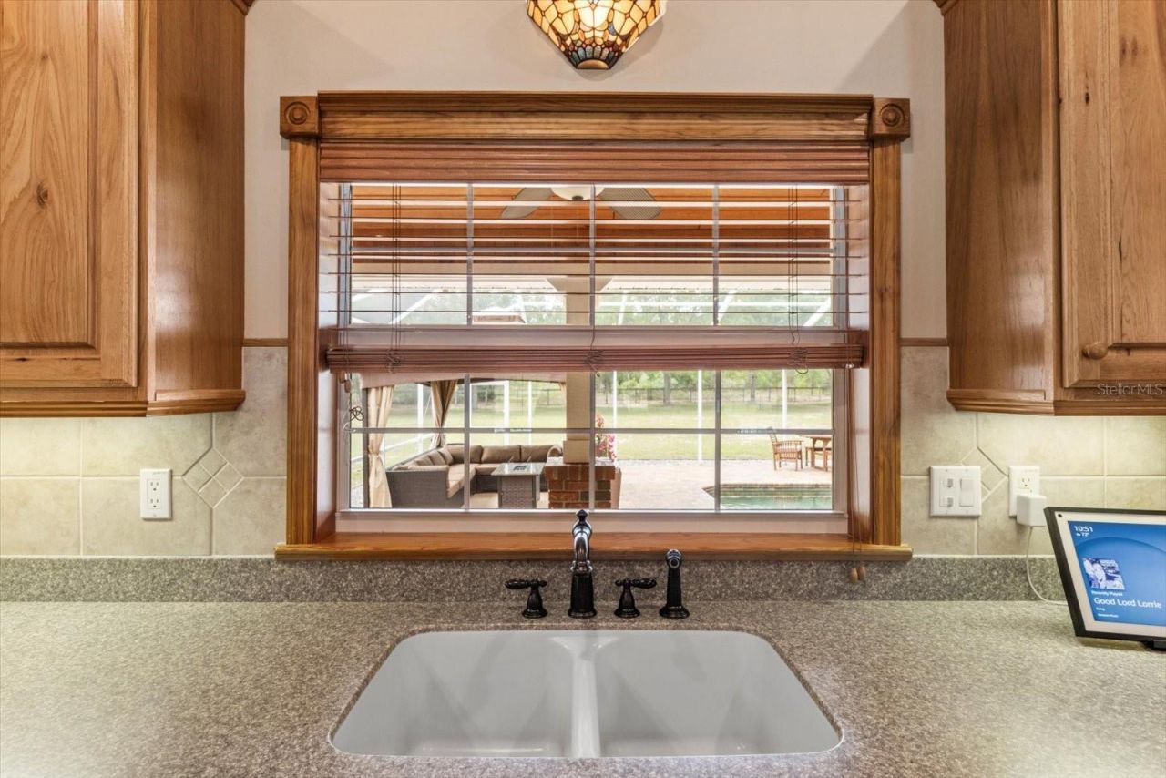 6854 W Sentinel Post Path, Beverly Hills, FL 34465 Photo