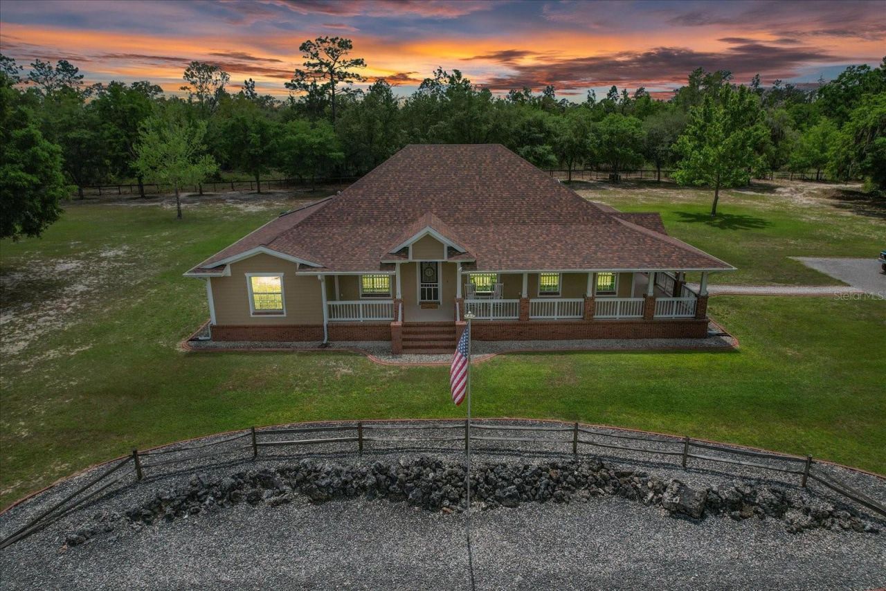 6854 W Sentinel Post Path, Beverly Hills, FL 34465 Photo