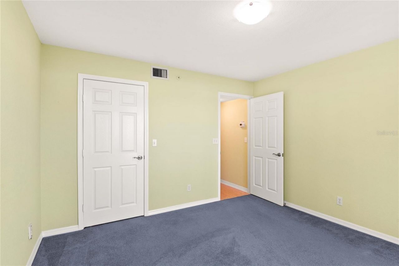 2700 N Peninsula Avenue, Unit 215, New Smyrna Beach, FL 32169 Photo