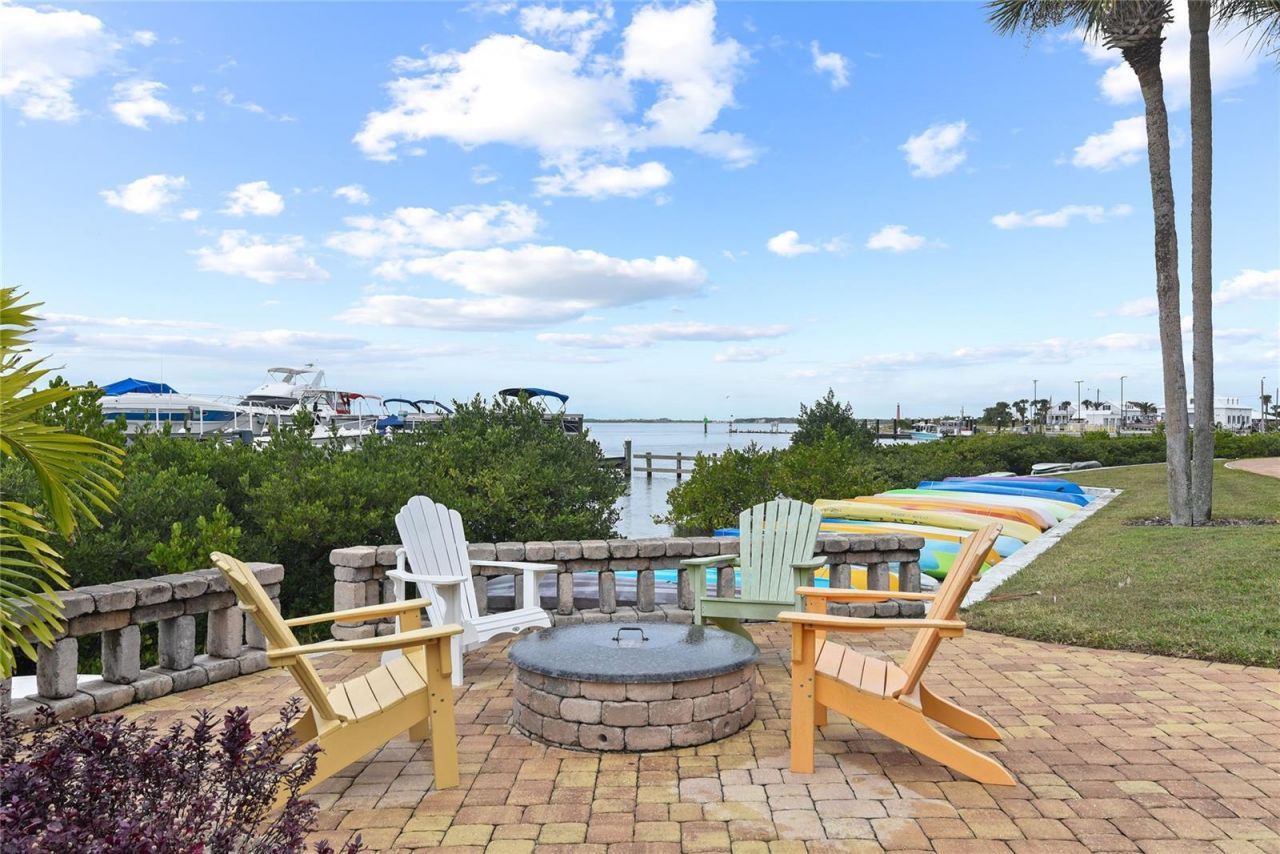 2700 N Peninsula Avenue, Unit 215, New Smyrna Beach, FL 32169 Photo