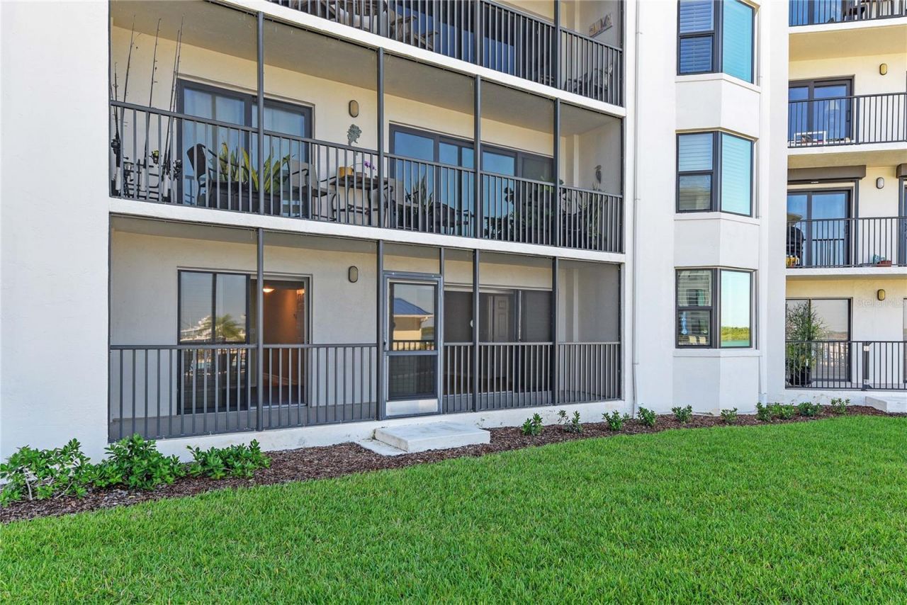 2700 N Peninsula Avenue, Unit 215, New Smyrna Beach, FL 32169 Photo