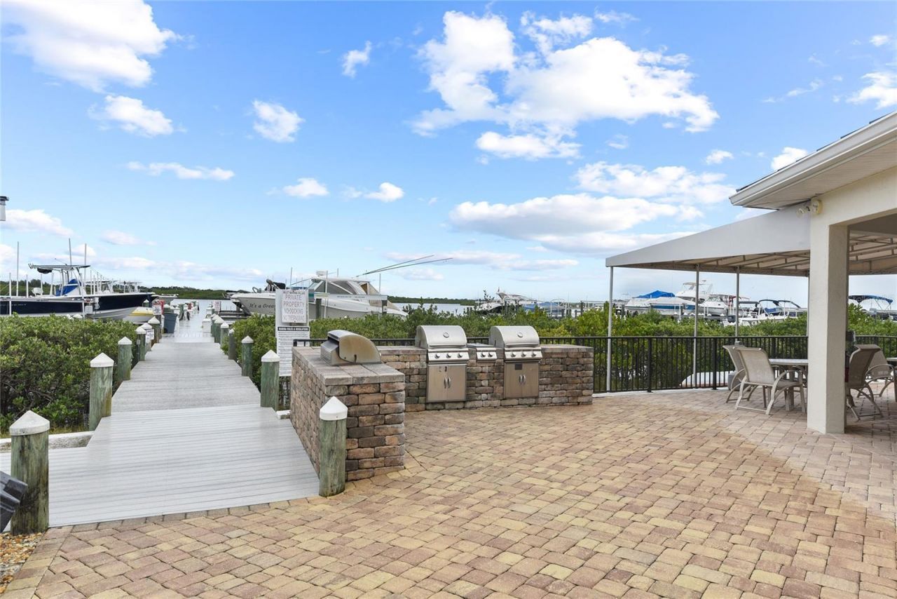 2700 N Peninsula Avenue, Unit 215, New Smyrna Beach, FL 32169 Photo