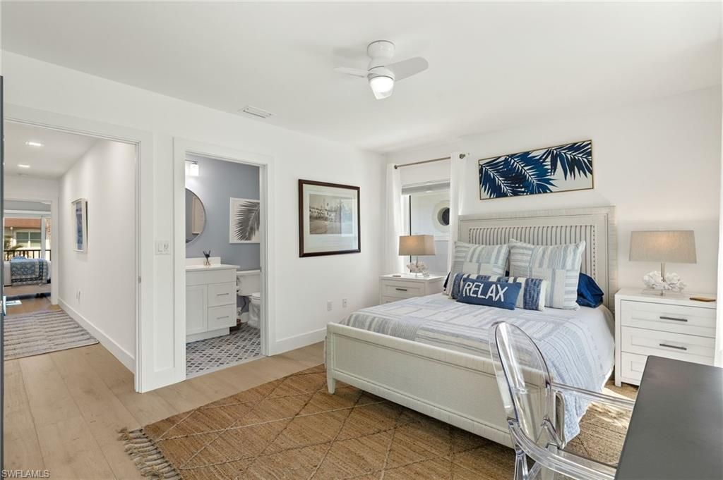 1060 6th St S, Unit 1060, Naples, FL 34102 Photo