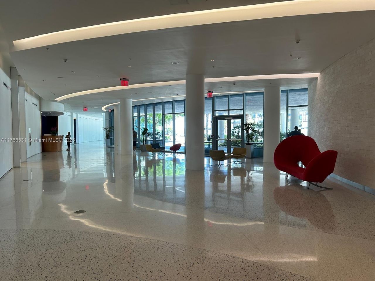 601 NE 36th St, Unit 801, Miami, FL 33137 Photo