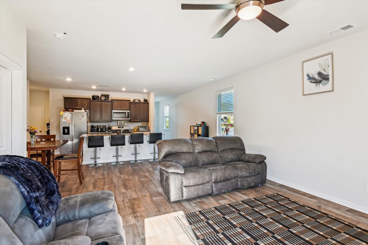 136 Pontoria Drive Photo 14