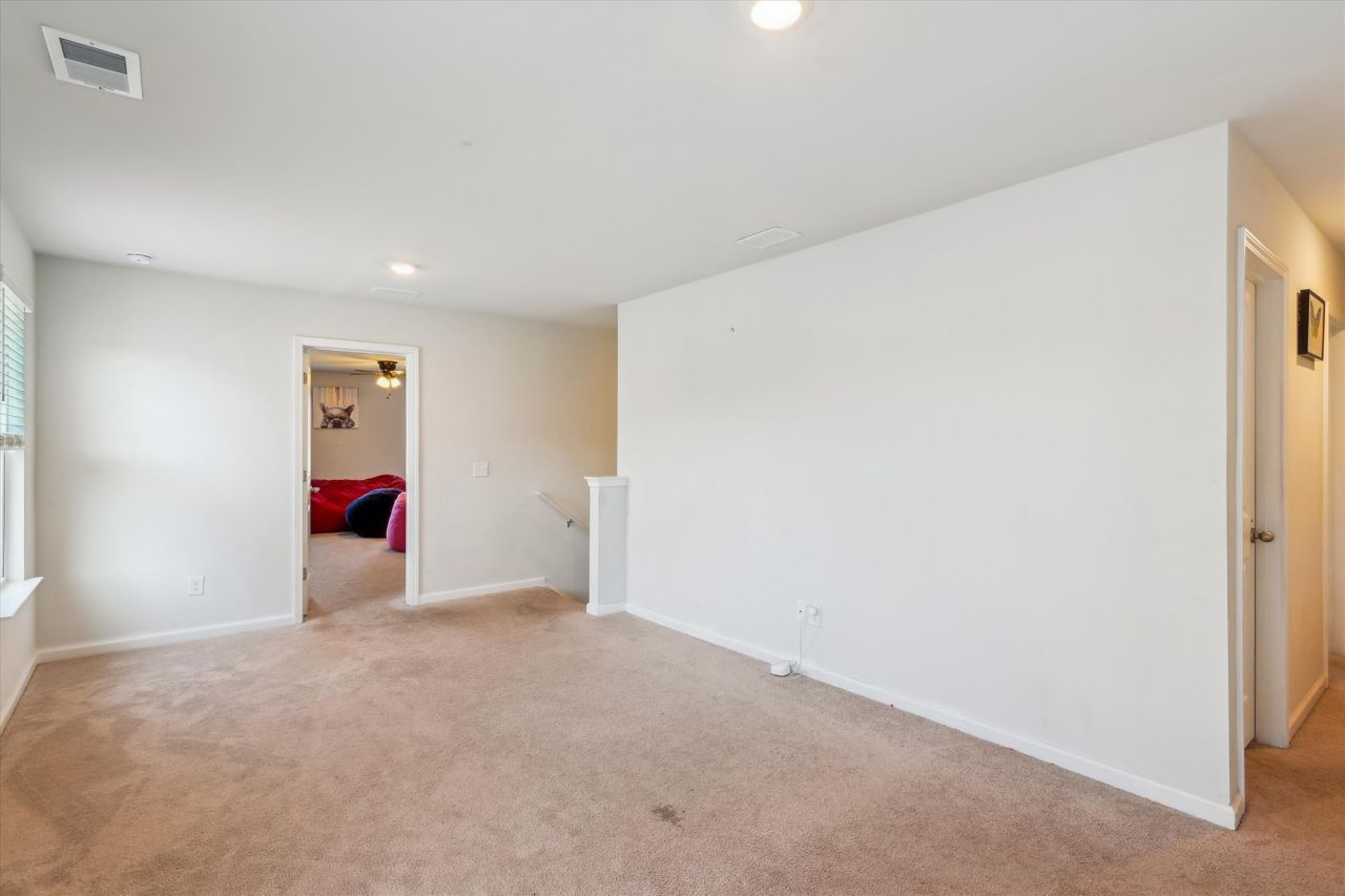 136 Pontoria Drive Photo 24