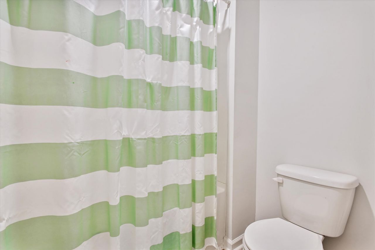 136 Pontoria Drive Photo 31