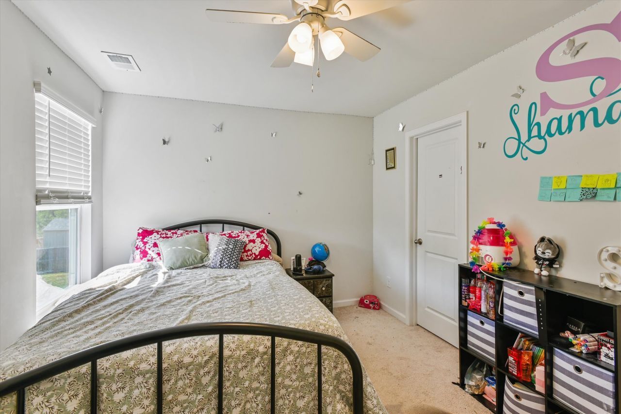 136 Pontoria Drive Photo 37