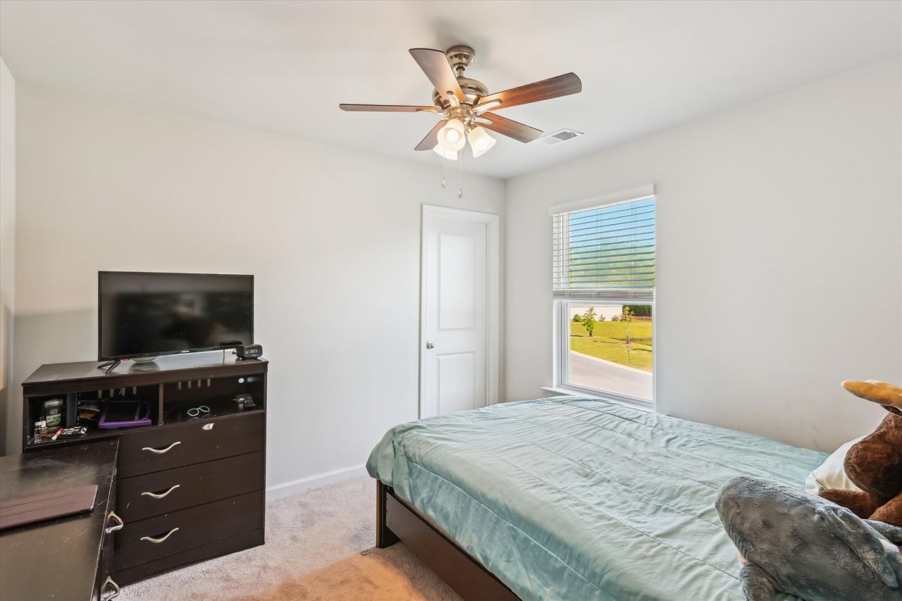 136 Pontoria Drive Photo 40