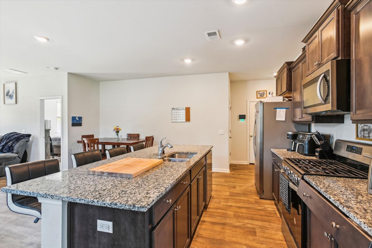 136 Pontoria Drive Photo 9