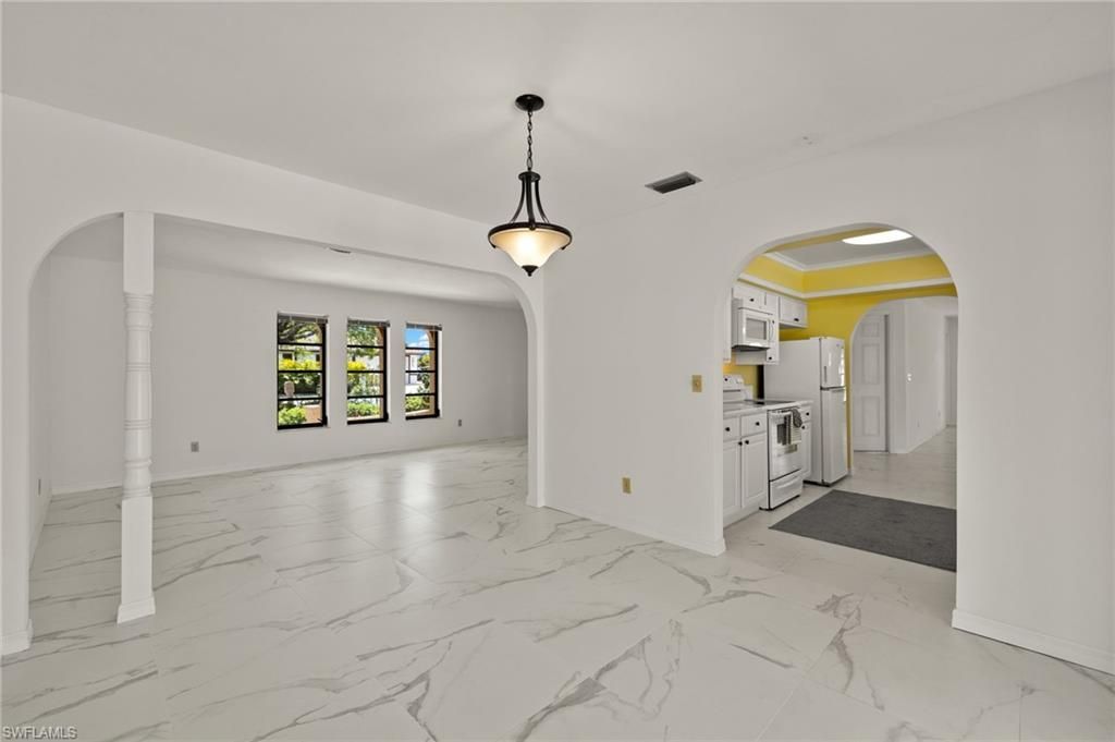 1011 El Mar Ave, Fort Myers, FL 33919 Photo