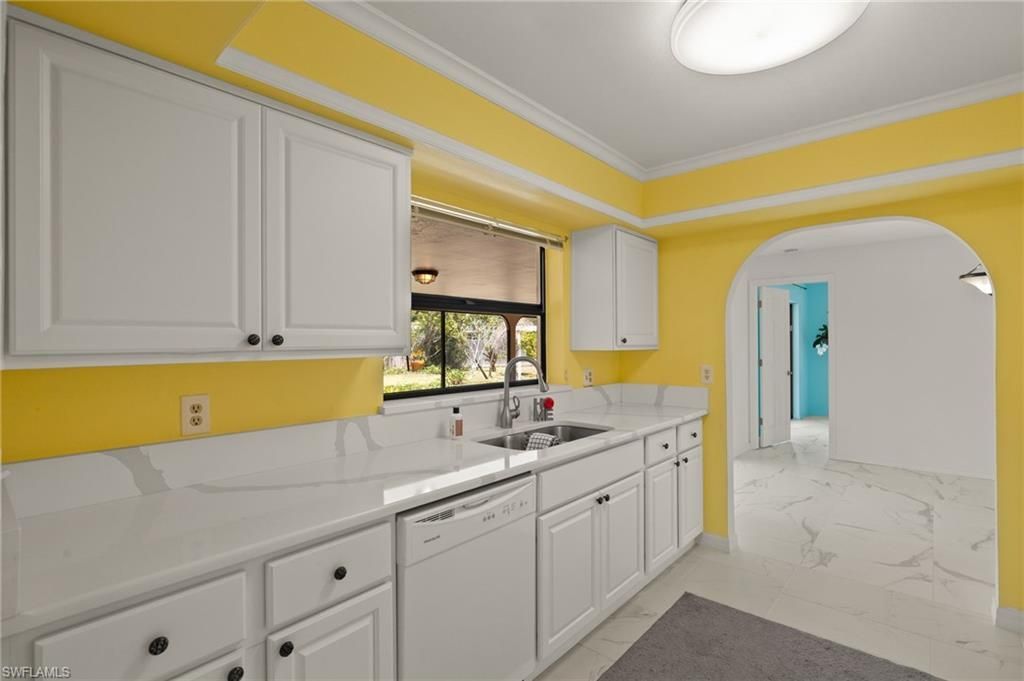 1011 El Mar Ave, Fort Myers, FL 33919 Photo