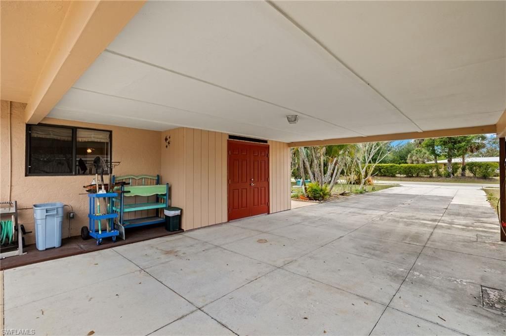 1011 El Mar Ave, Fort Myers, FL 33919 Photo
