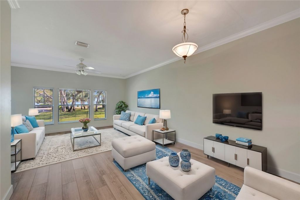 925 Indian River Drive, Sebastian, FL 32958 Photo