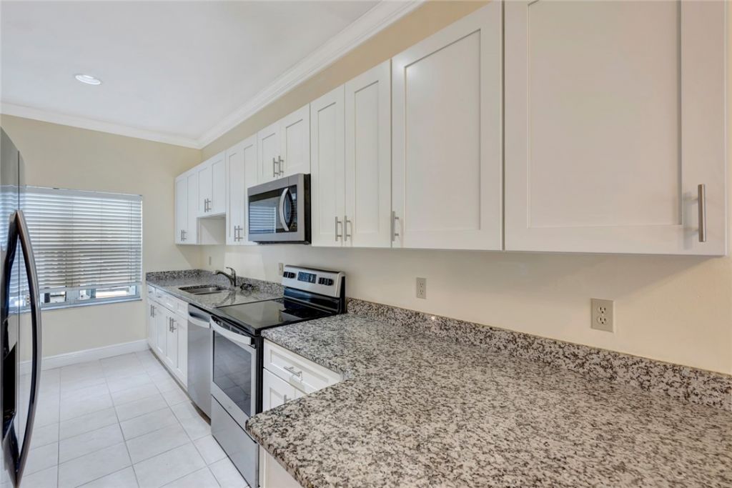 925 Indian River Drive, Sebastian, FL 32958 Photo