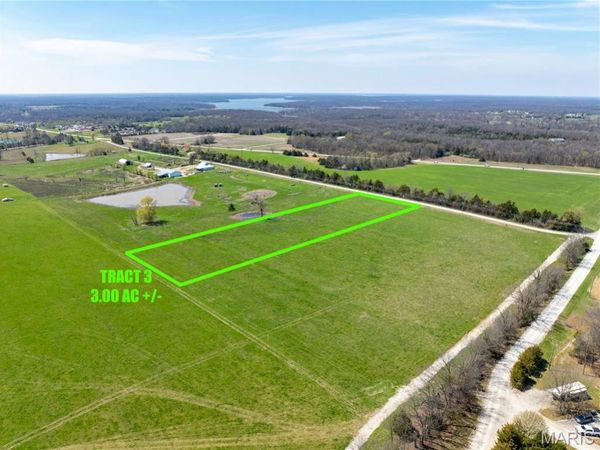 3 Harbortown Rd., Monroe City, MO 63456