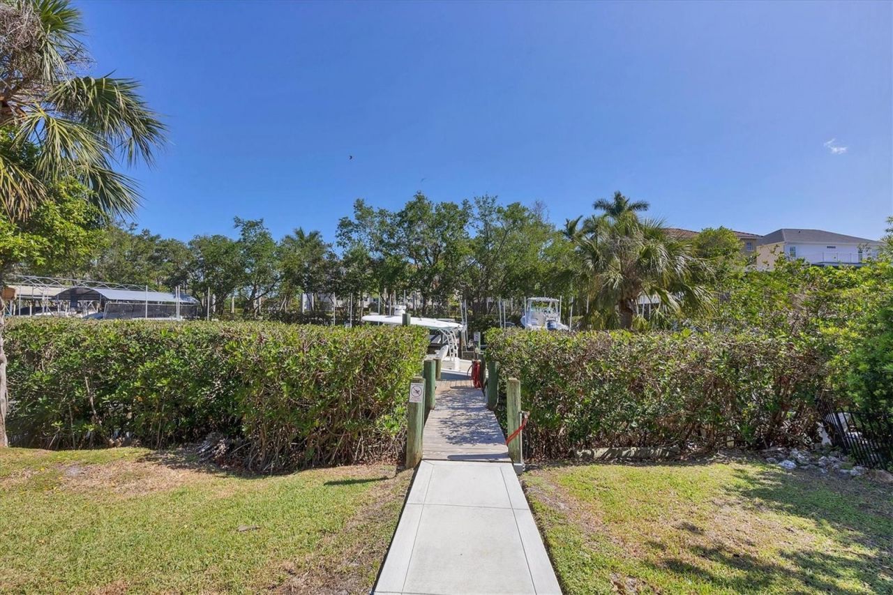 7142 Hawks Harbor Circle, Bradenton, FL 34207 Photo