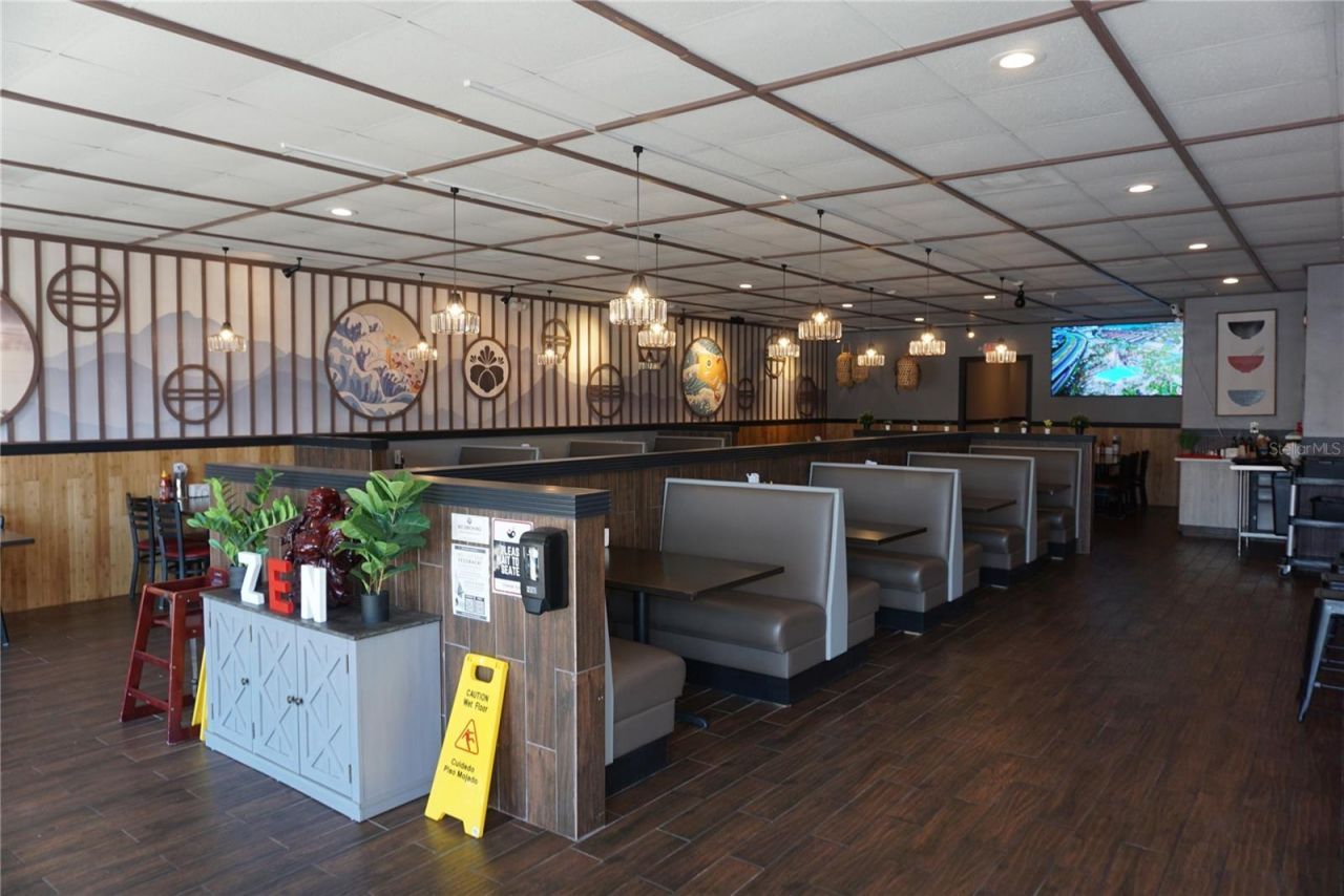 3021 W Waters Avenue, Tampa, FL 33614 Photo