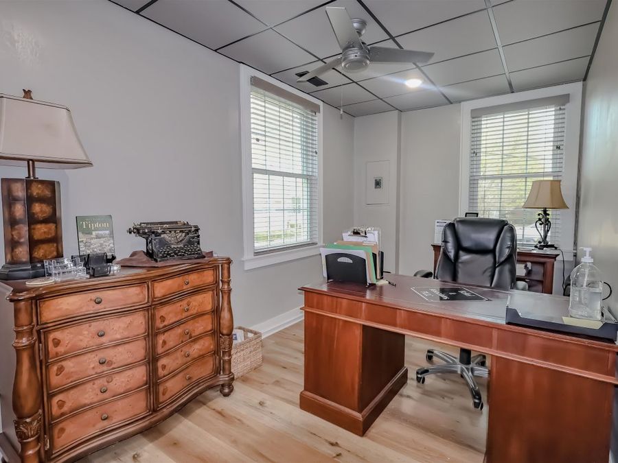 Property Image 9