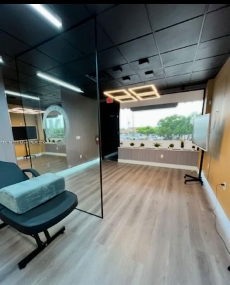 Confidential, West Miami, FL 33144 Photo