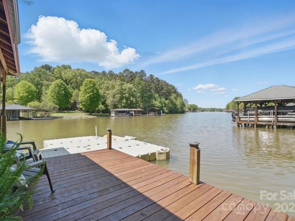 9711 Pine Tree Road, Norwood, NC 28128