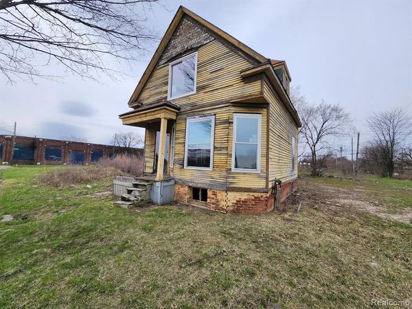 6419 ROOSEVELT Street, Detroit, MI 48208