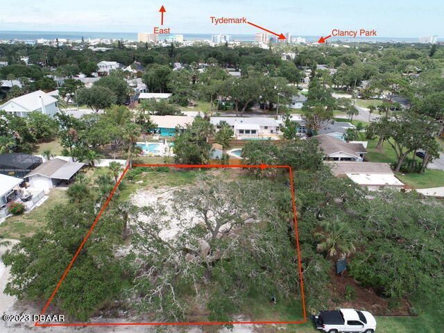 437 S Peninsula Avenue, New Smyrna Beach, FL 32169 Photo