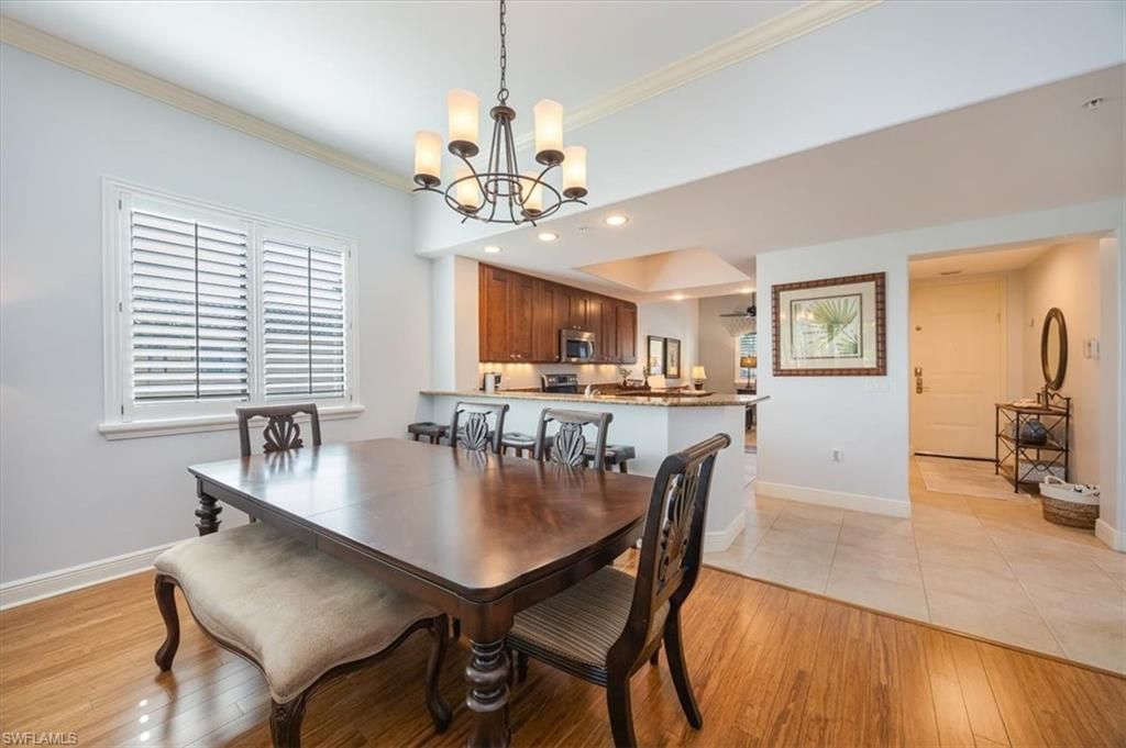 985 Sandpiper St, Unit I-206, Naples, FL 34102 Photo