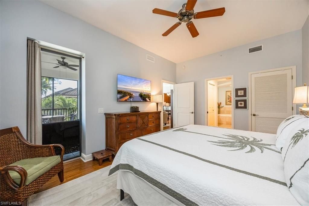 985 Sandpiper St, Unit I-206, Naples, FL 34102 Photo