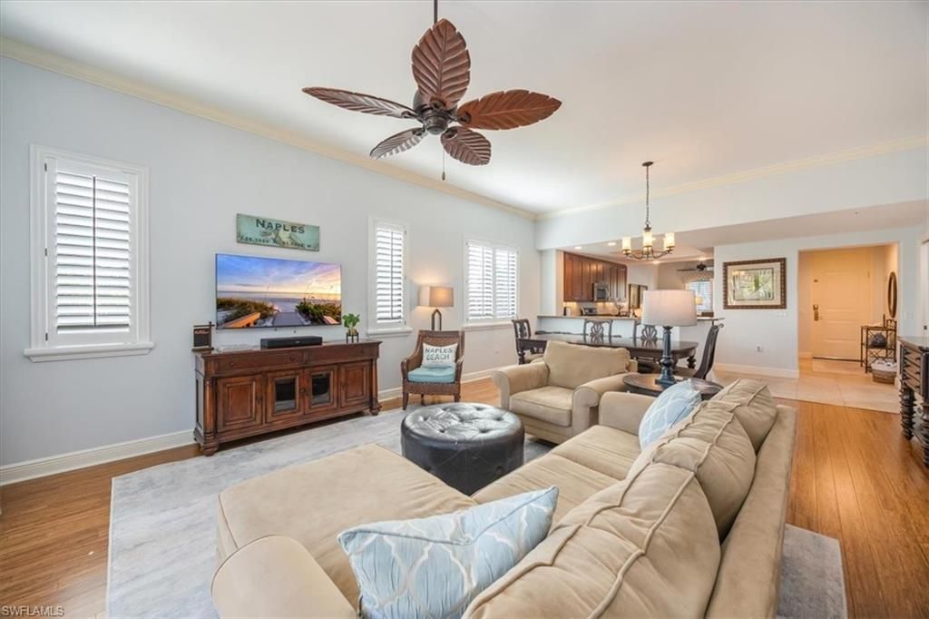 985 Sandpiper St, Unit I-206, Naples, FL 34102 Photo