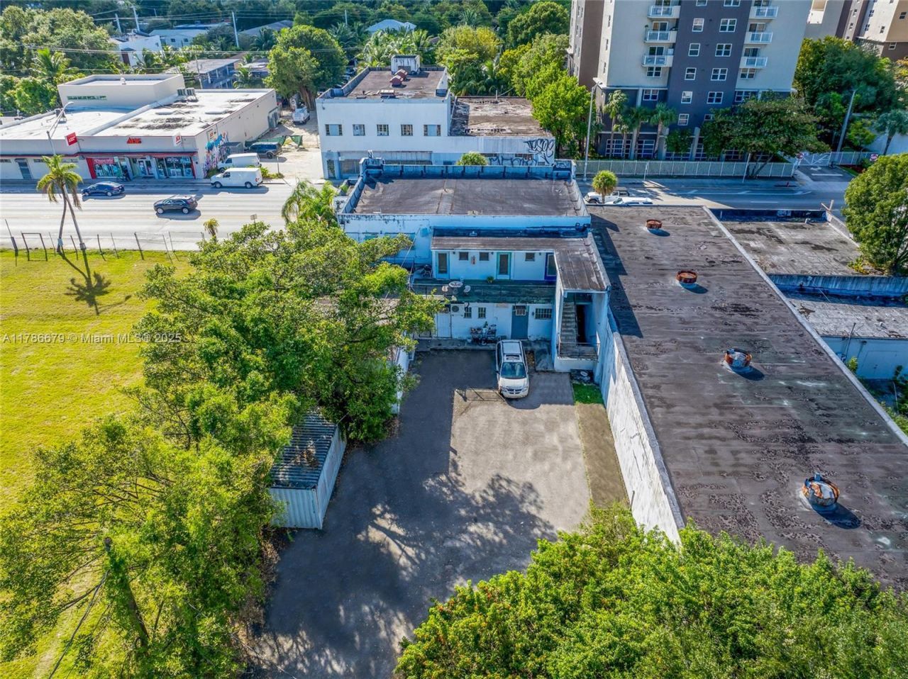 259 NE 79th St, Miami, FL 33138 Photo
