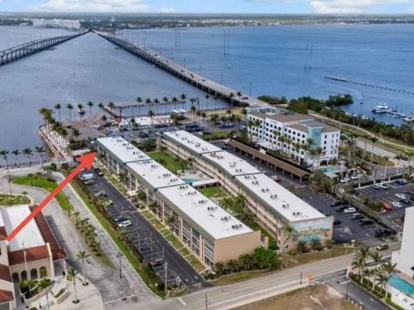 150 HARBORSIDE AVENUE, Unit 221, PUNTA GORDA, FL 33950