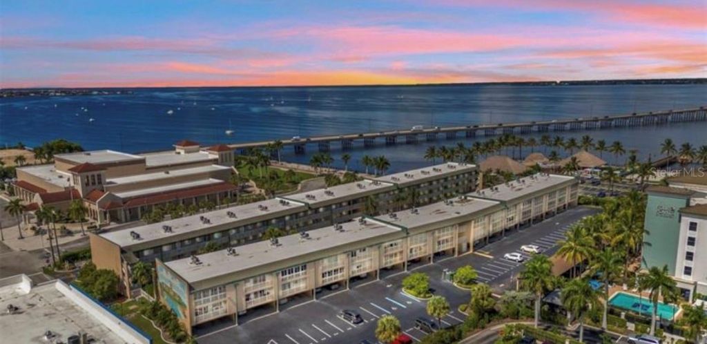 150 Harborside Avenue, Unit 221, Punta Gorda, FL 33950 Photo