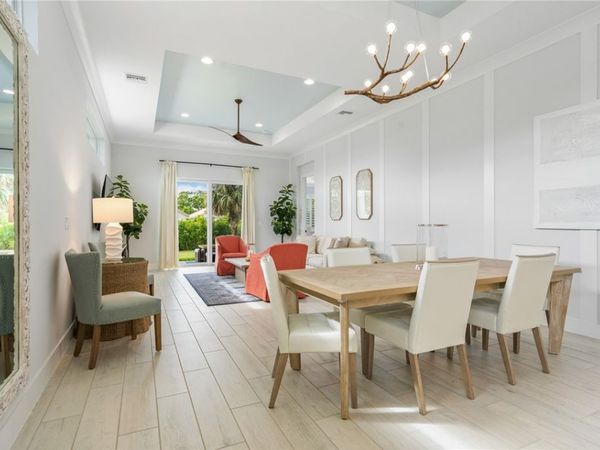 2159 Falls Manor, Vero Beach, FL 32967