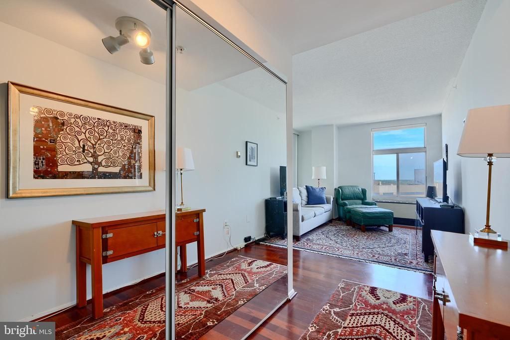 28 Allegheny, Unit 1504, Towson, MD 21204 Main Photo