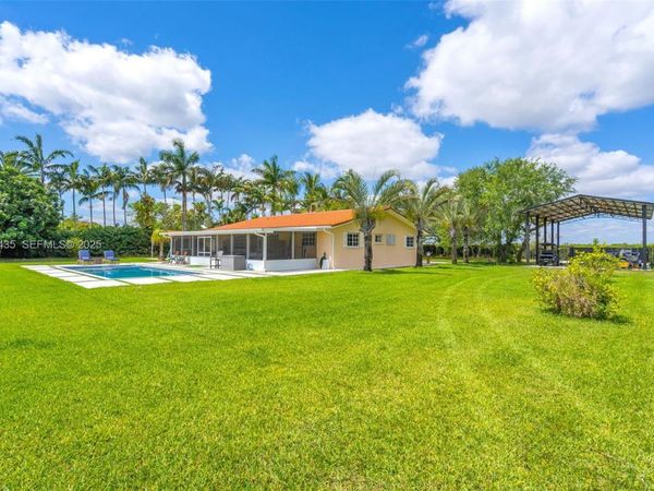 28505 SW 207th Ave, Homestead, FL 33030