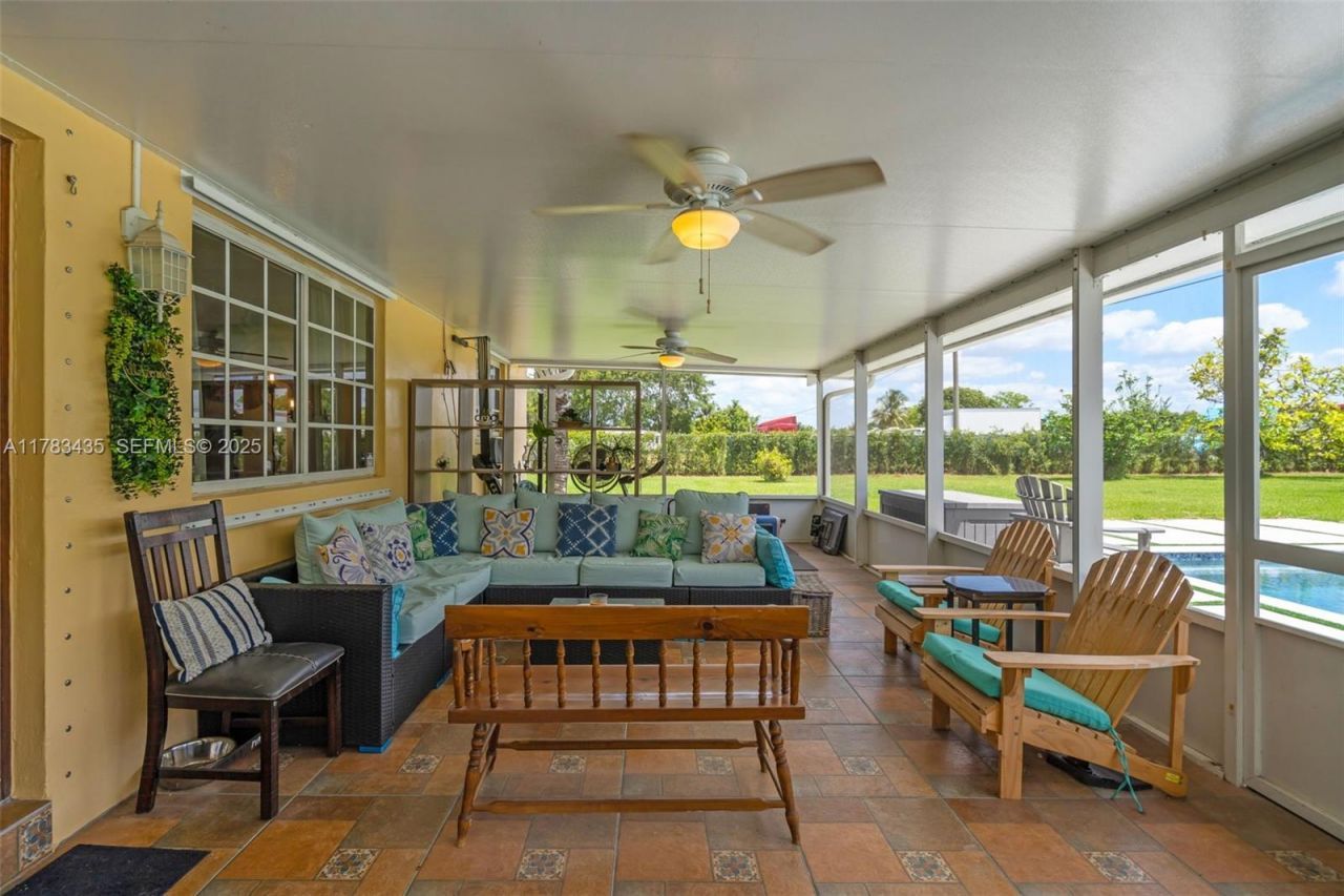 28505 SW 207th Ave, Homestead, FL 33030 Photo