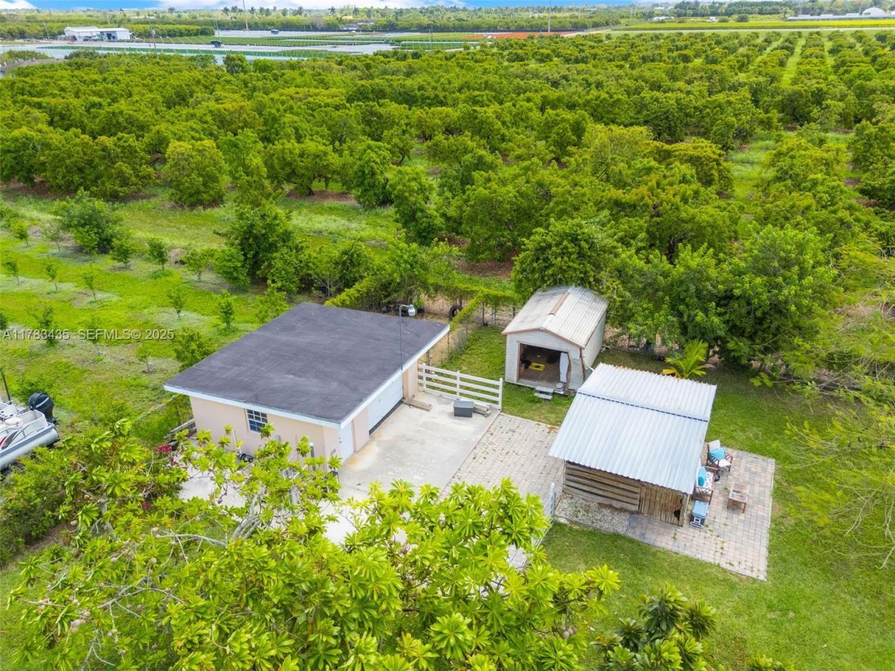 28505 SW 207th Ave, Homestead, FL 33030 Photo