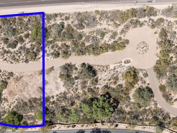 9804 E RUNNING DEER Trail, Unit 1, Scottsdale, AZ 85262