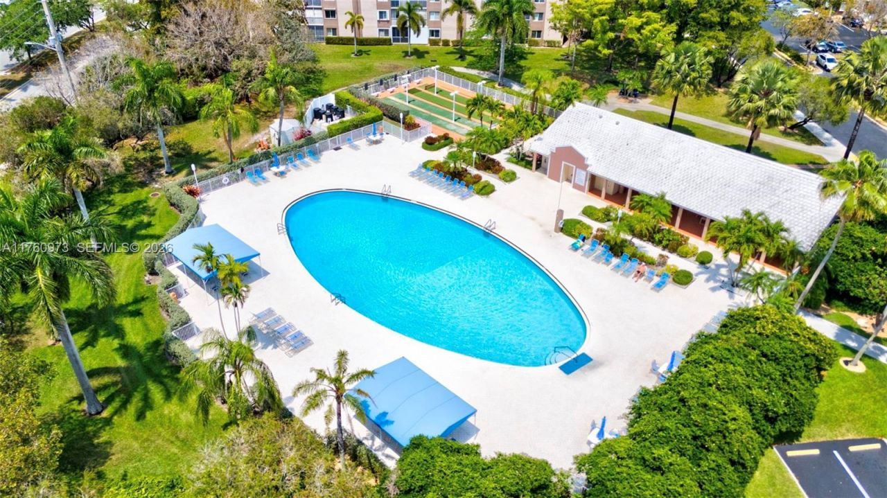 7711 Trent Dr, Unit 106, Tamarac, FL 33321 Photo