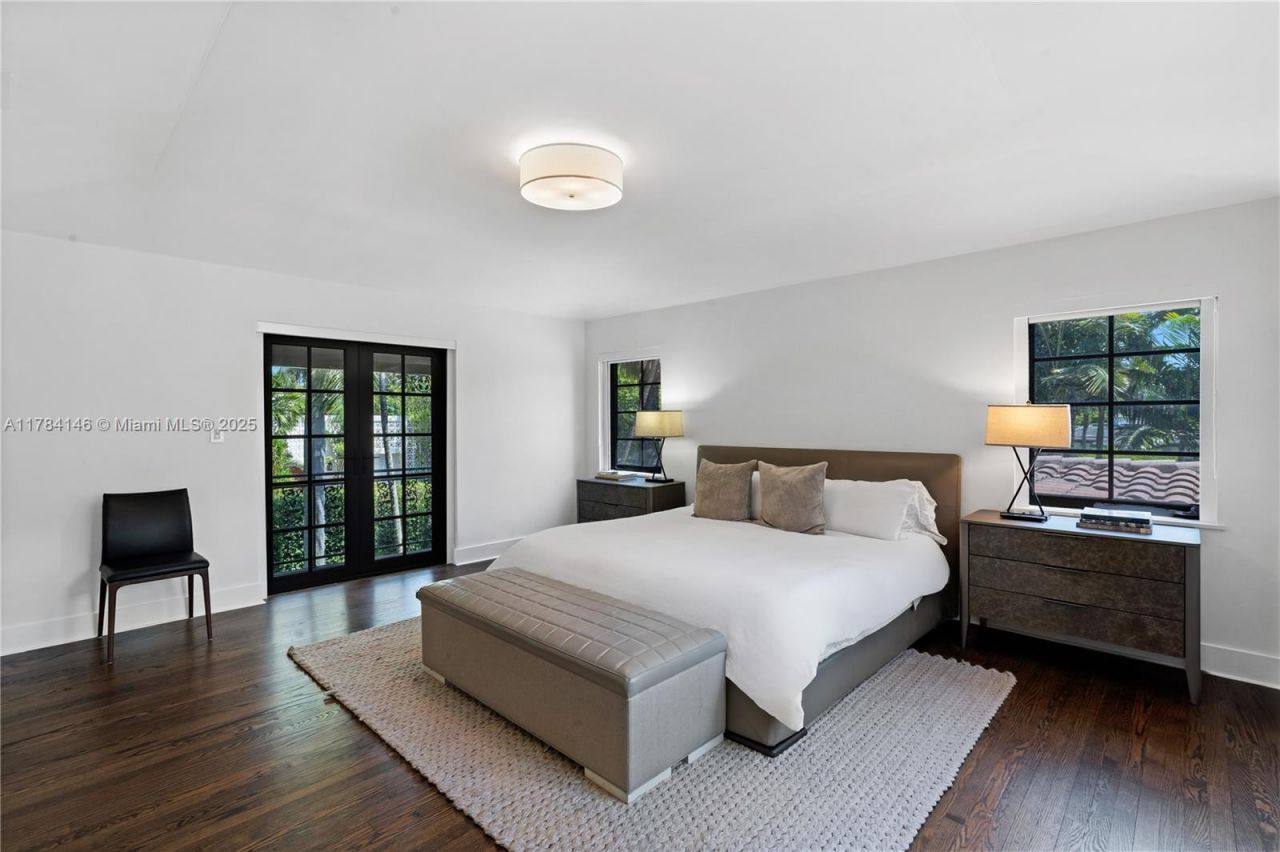 100 E Dilido Dr, Miami Beach, FL 33139 Photo