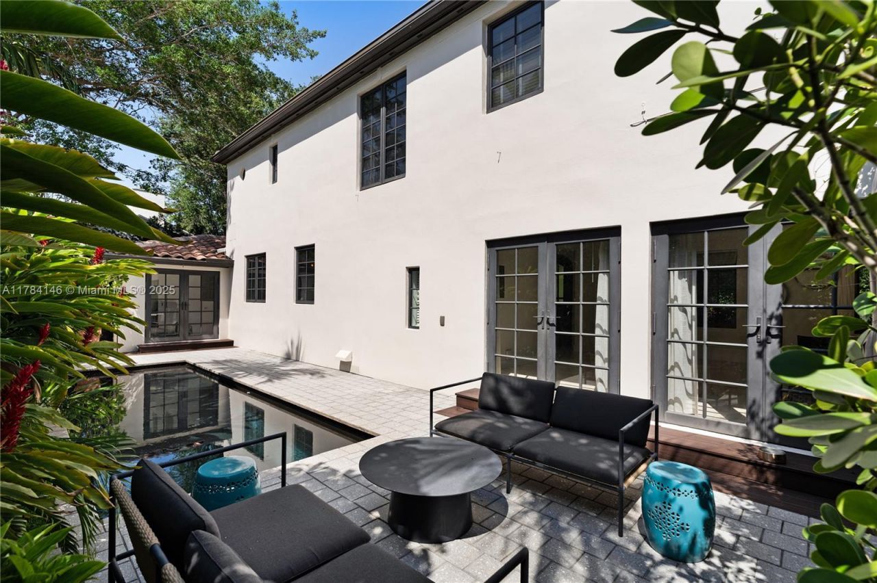 100 E Dilido Dr, Miami Beach, FL 33139 Photo