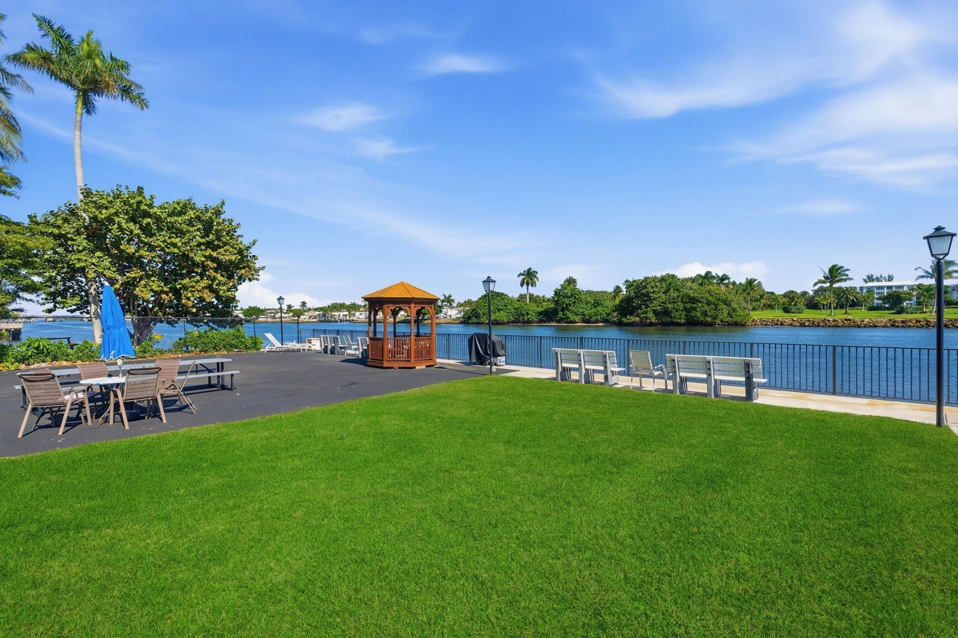 2570 S Federal Highway, Unit 1, Boynton Beach, FL 33435 Photo