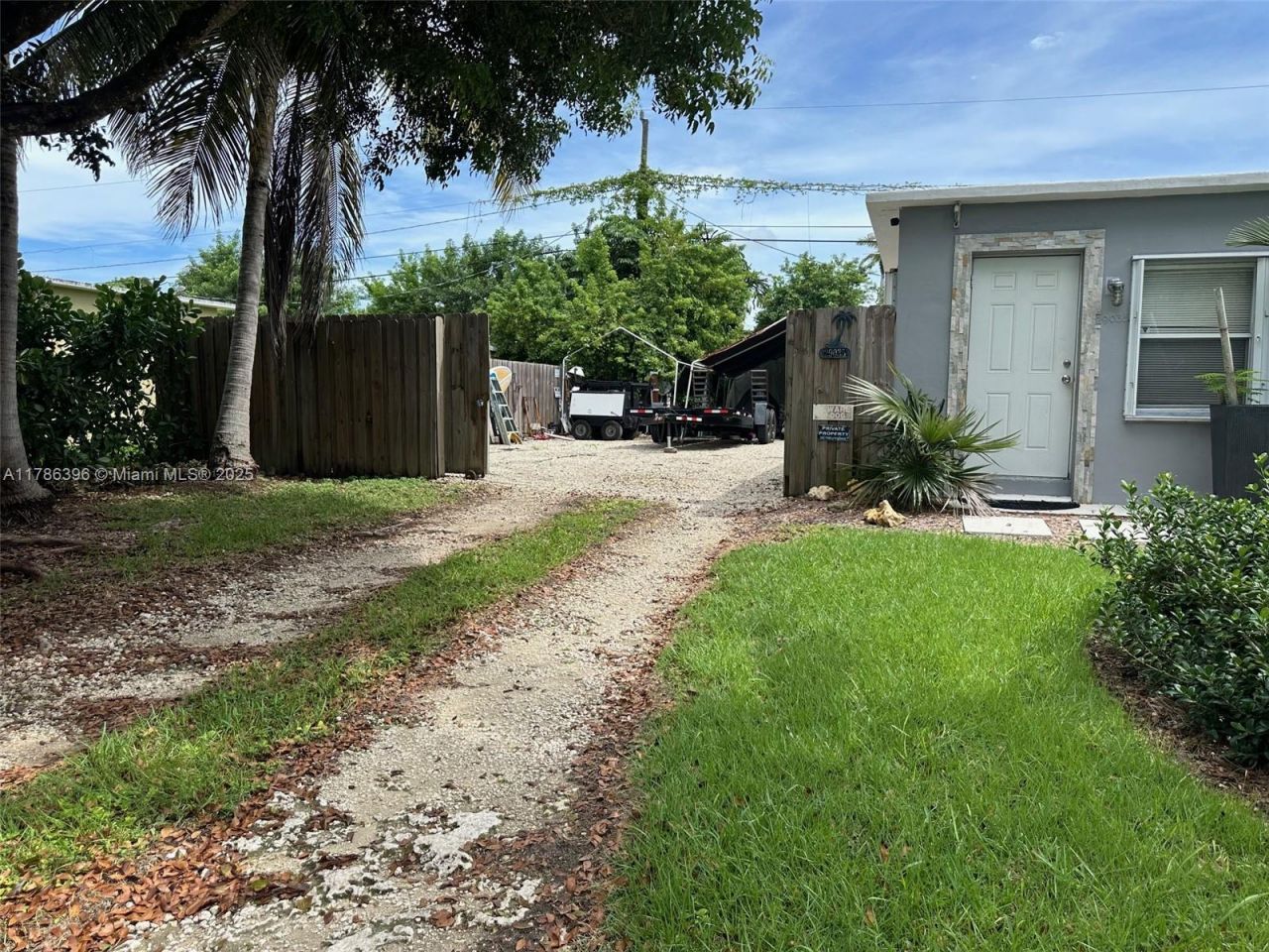 29035 Maine Rd, Homestead, FL 33033 Photo