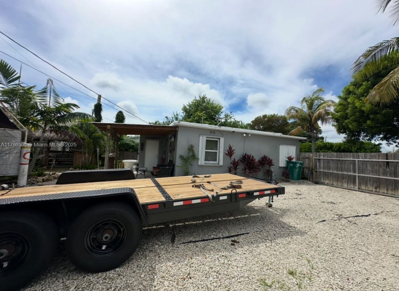 29035 Maine Rd, Homestead, FL 33033 Photo