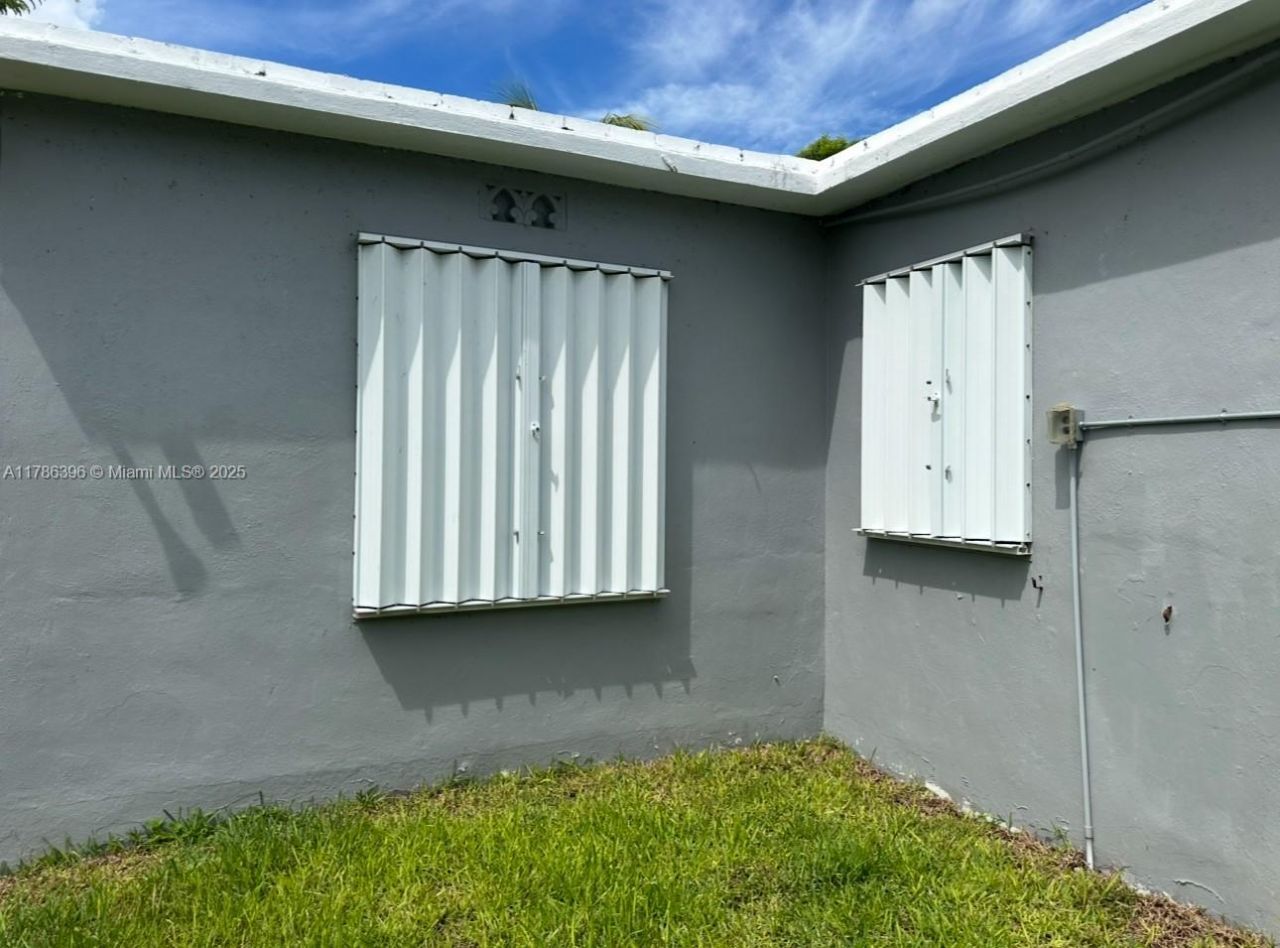 29035 Maine Rd, Homestead, FL 33033 Photo