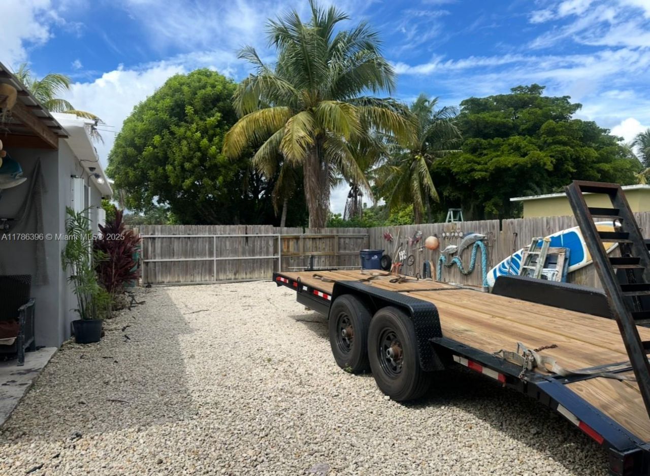 29035 Maine Rd, Homestead, FL 33033 Photo