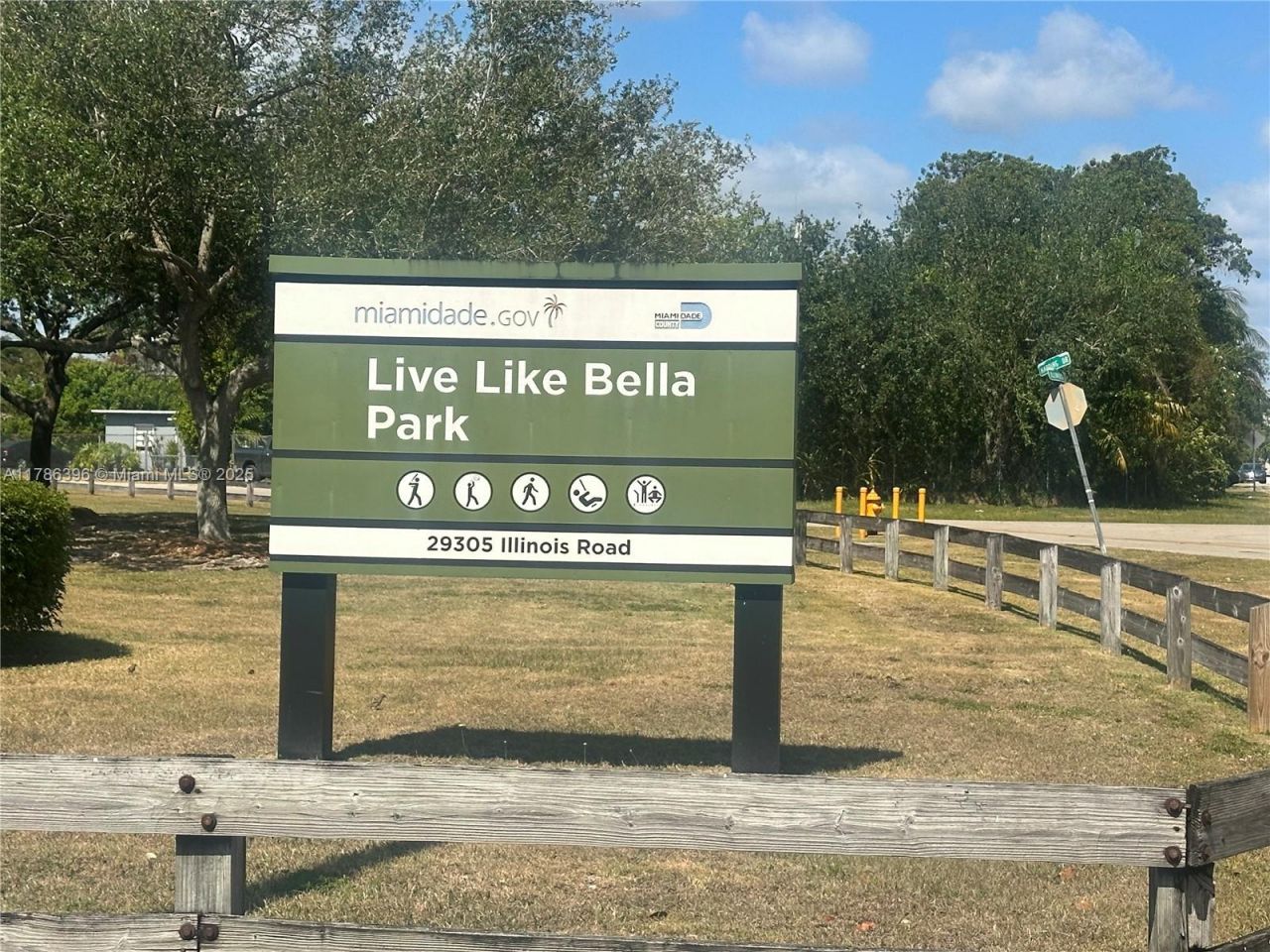29035 Maine Rd, Homestead, FL 33033 Photo