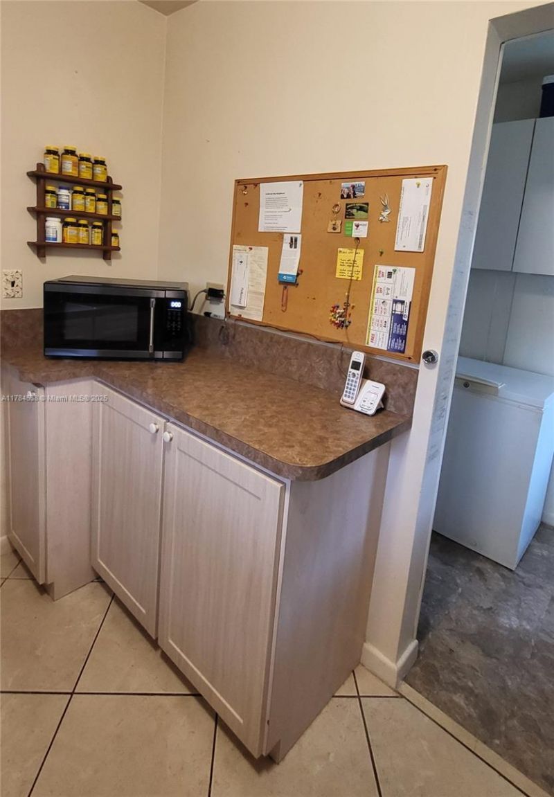 521 N 70th Way, Hollywood, FL 33024 Photo